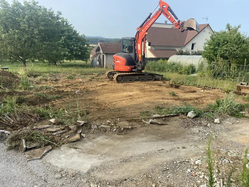 Nettoyage d'une parcelle de terrain