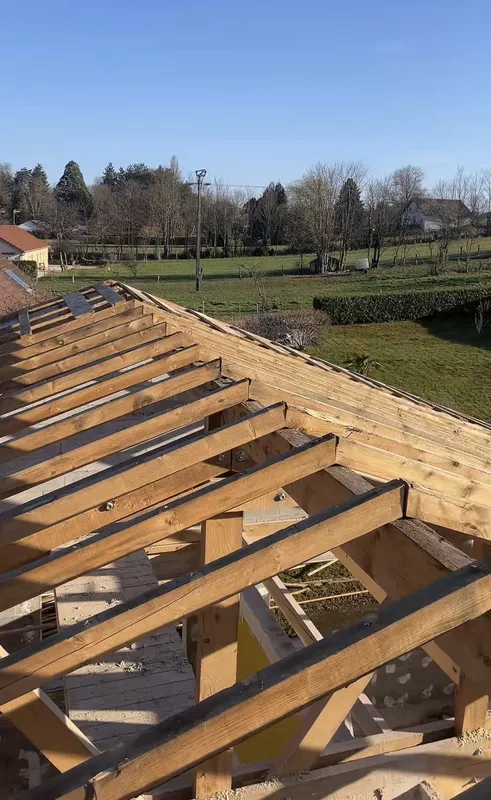 Démontage de toiture, seconde vue